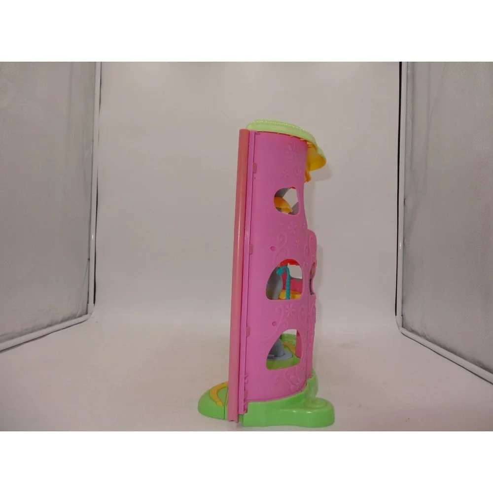 LPS Littlest Pet Shop Round n Round Pet Town No Accessories